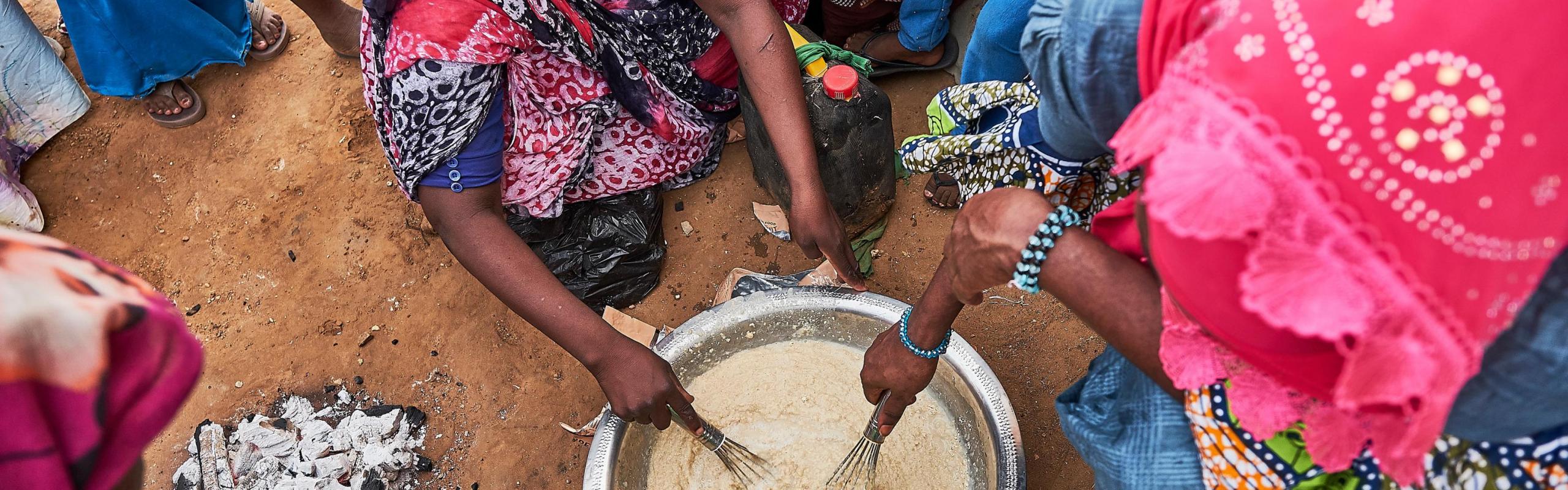 EU humanitarian aid Mauritanian families in the Sahara