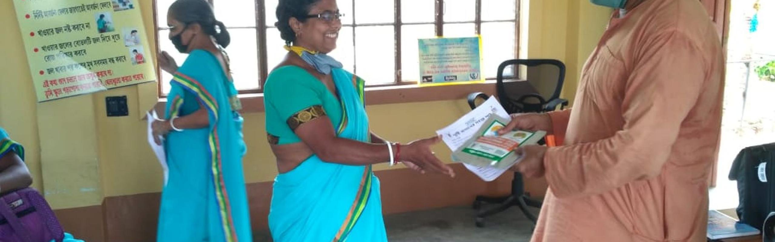 Women in Sargachi, India participate in training session during National Nutrition Month