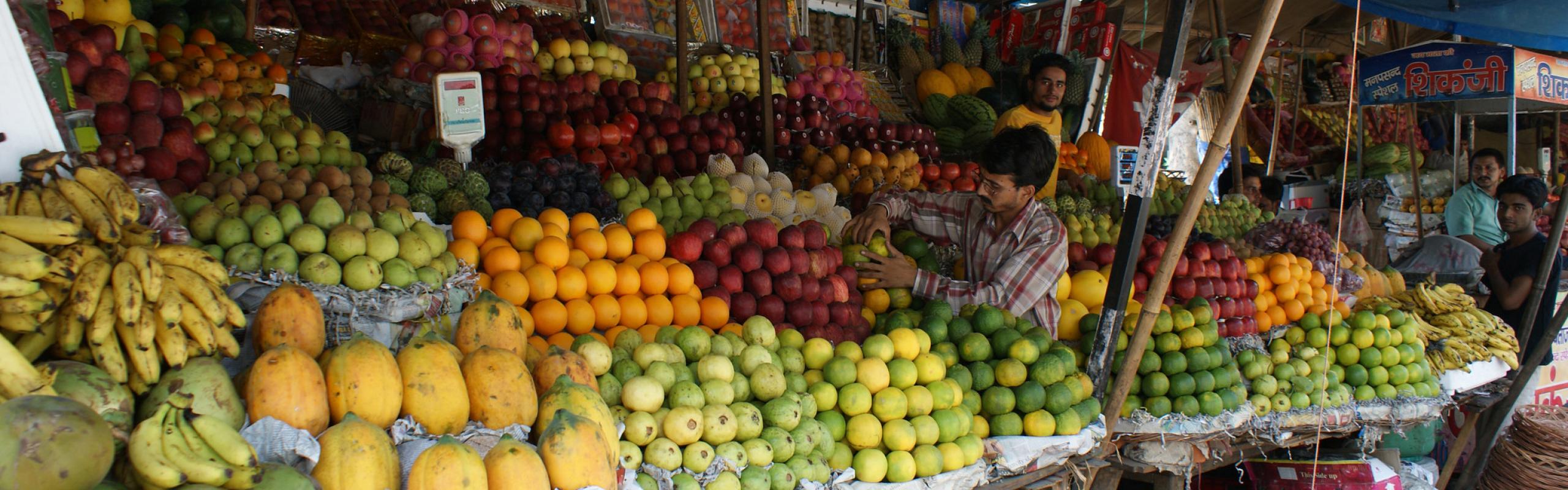 world-food-prices-continue-climb-to-new-record-fao-releases-food-price-index-for-january-food
